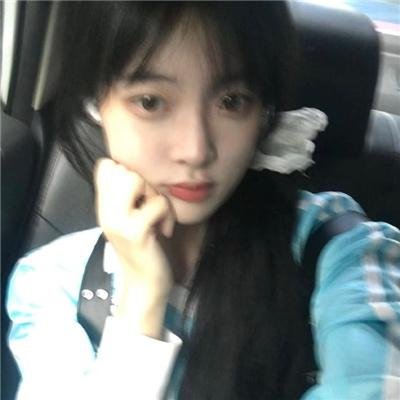《鬼阿姨之爱莉与艾比》封面